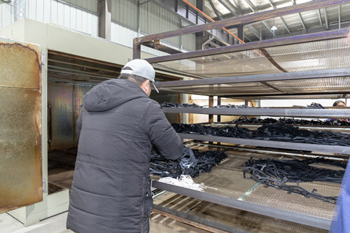 What is the reason for the "plate heat exchanger plate" misalignment? How to solve?